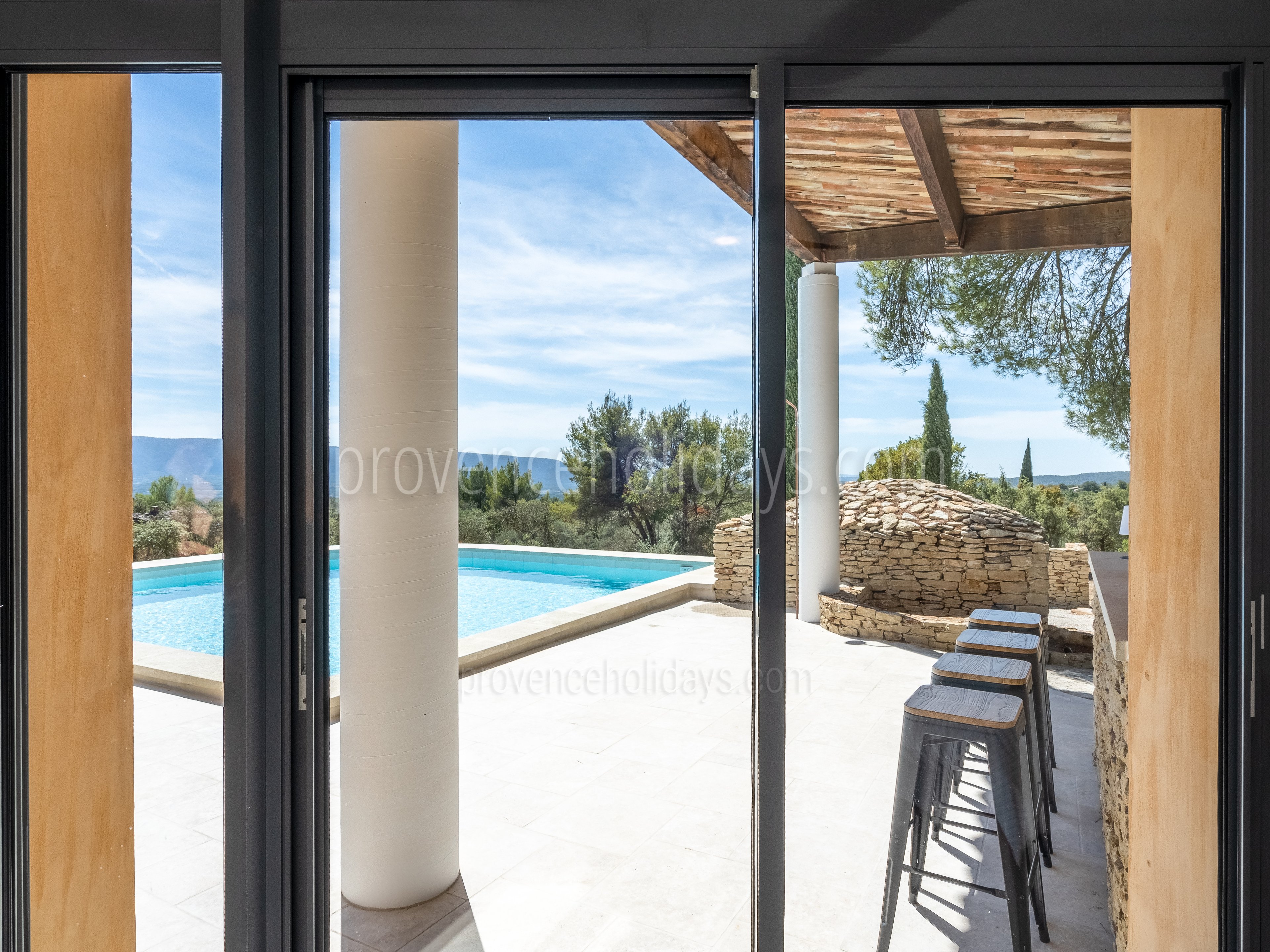 16 - Villa Luna: Villa: Exterior