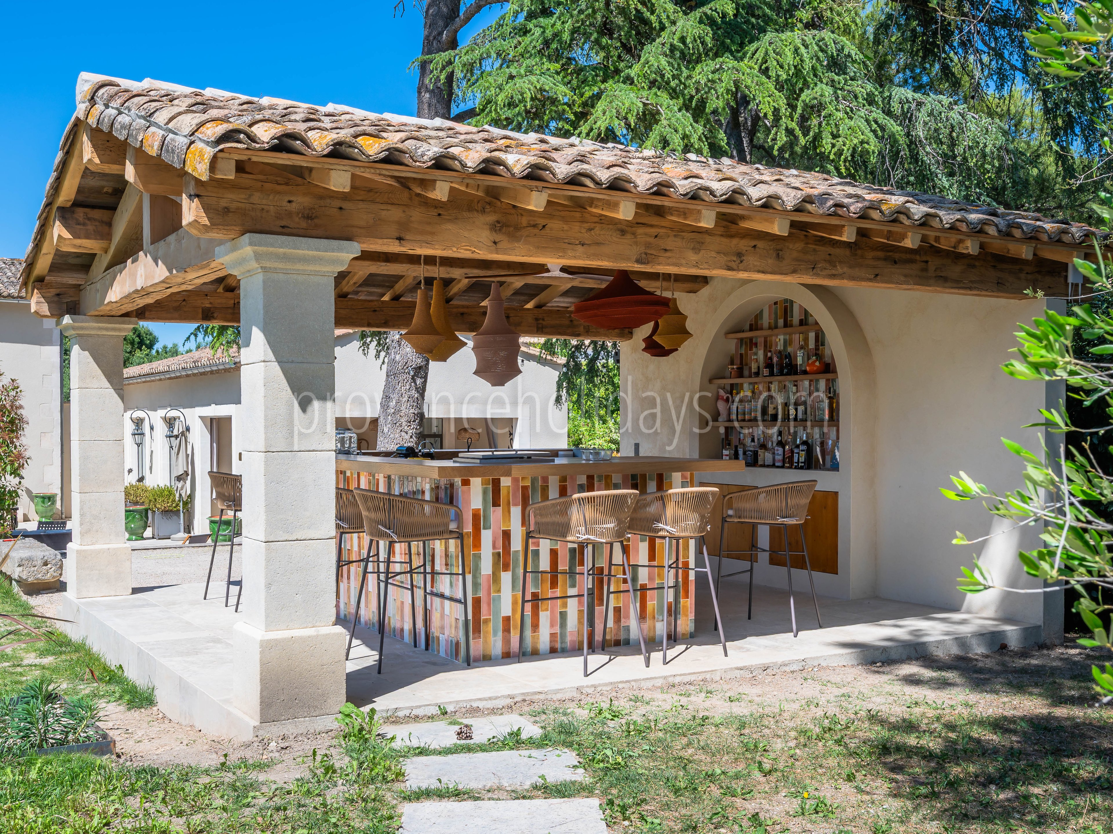 23 - Mas Van Gogh: Villa: Exterior