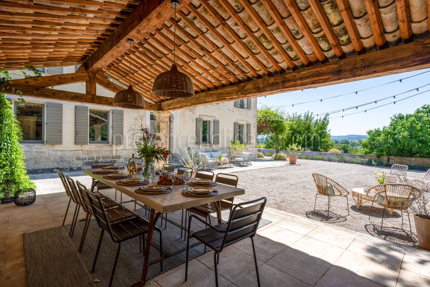 94 - La Bastide des Sources: Villa: Exterior