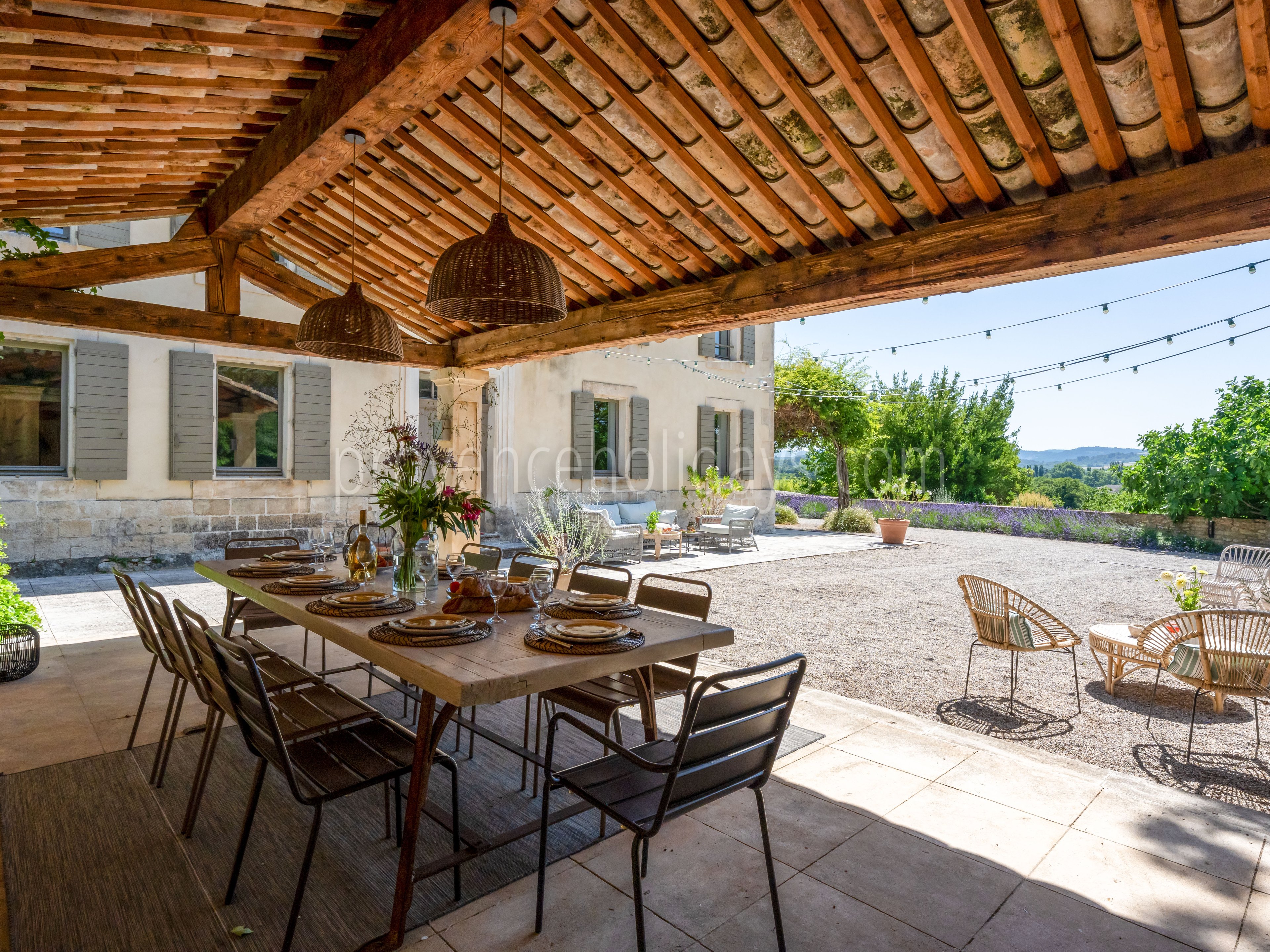 94 - La Bastide des Sources: Villa: Exterior