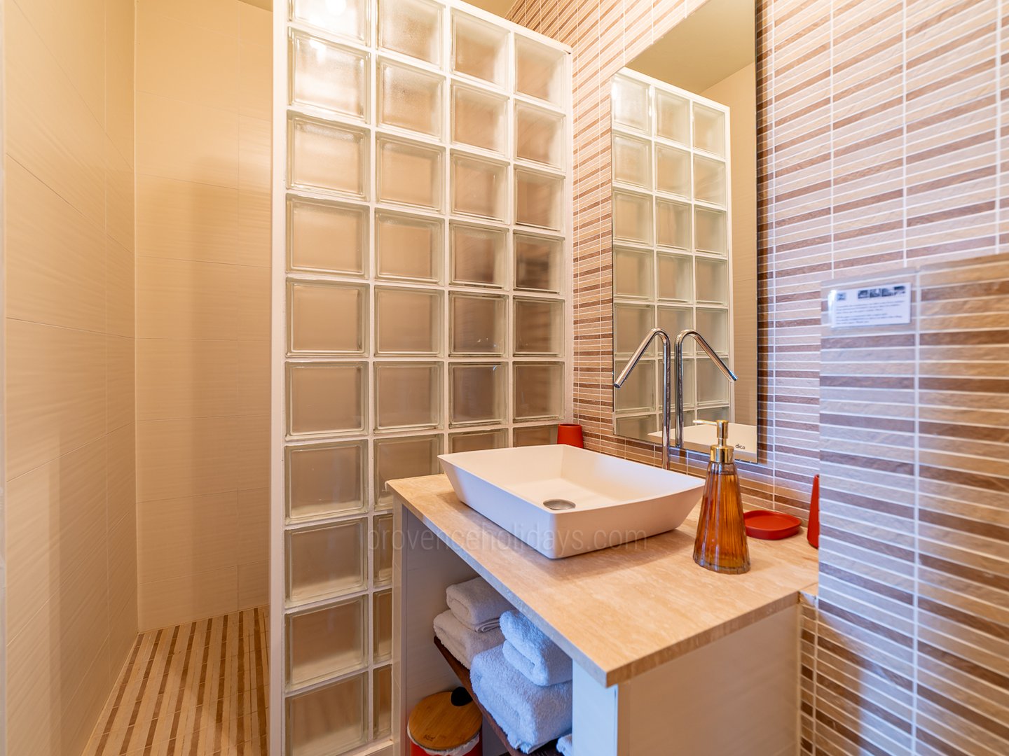 11 - Bastide Silène: Villa: Bathroom