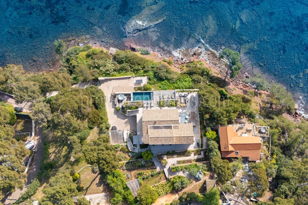 36 - Villa Valentine: Villa: Exterior