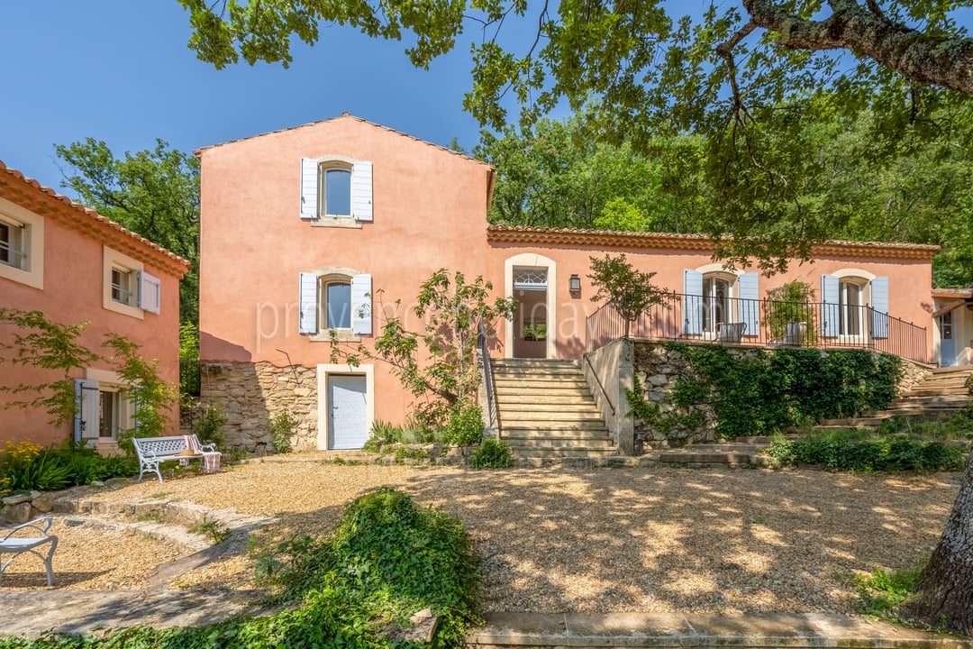 8 - Les Maisons de Saignon: Villa: Exterior