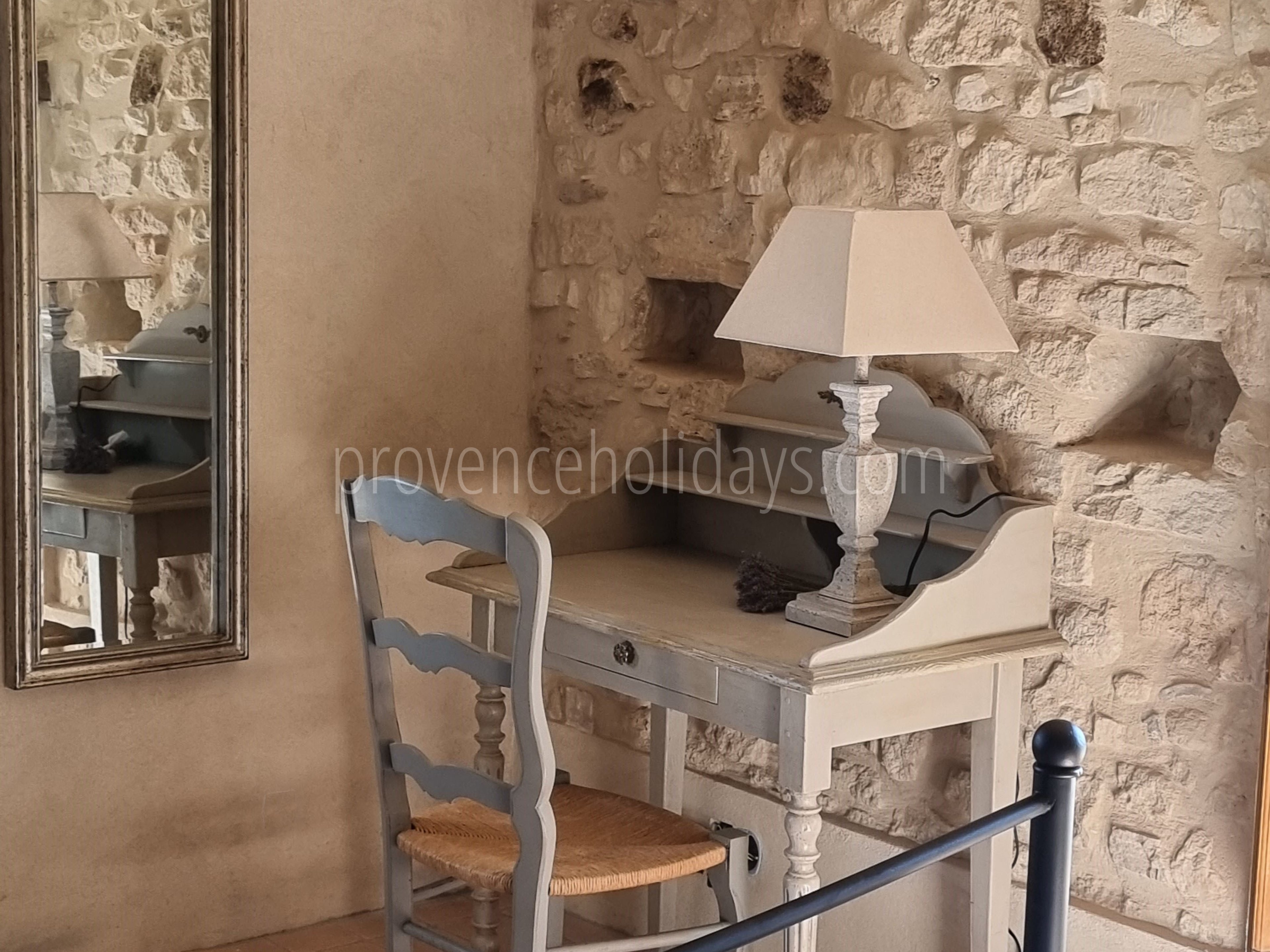 20 - Mas Cerisiers: Villa: Bedroom