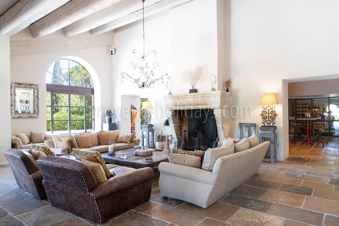 21 - Bastide Queen: Villa: Interior