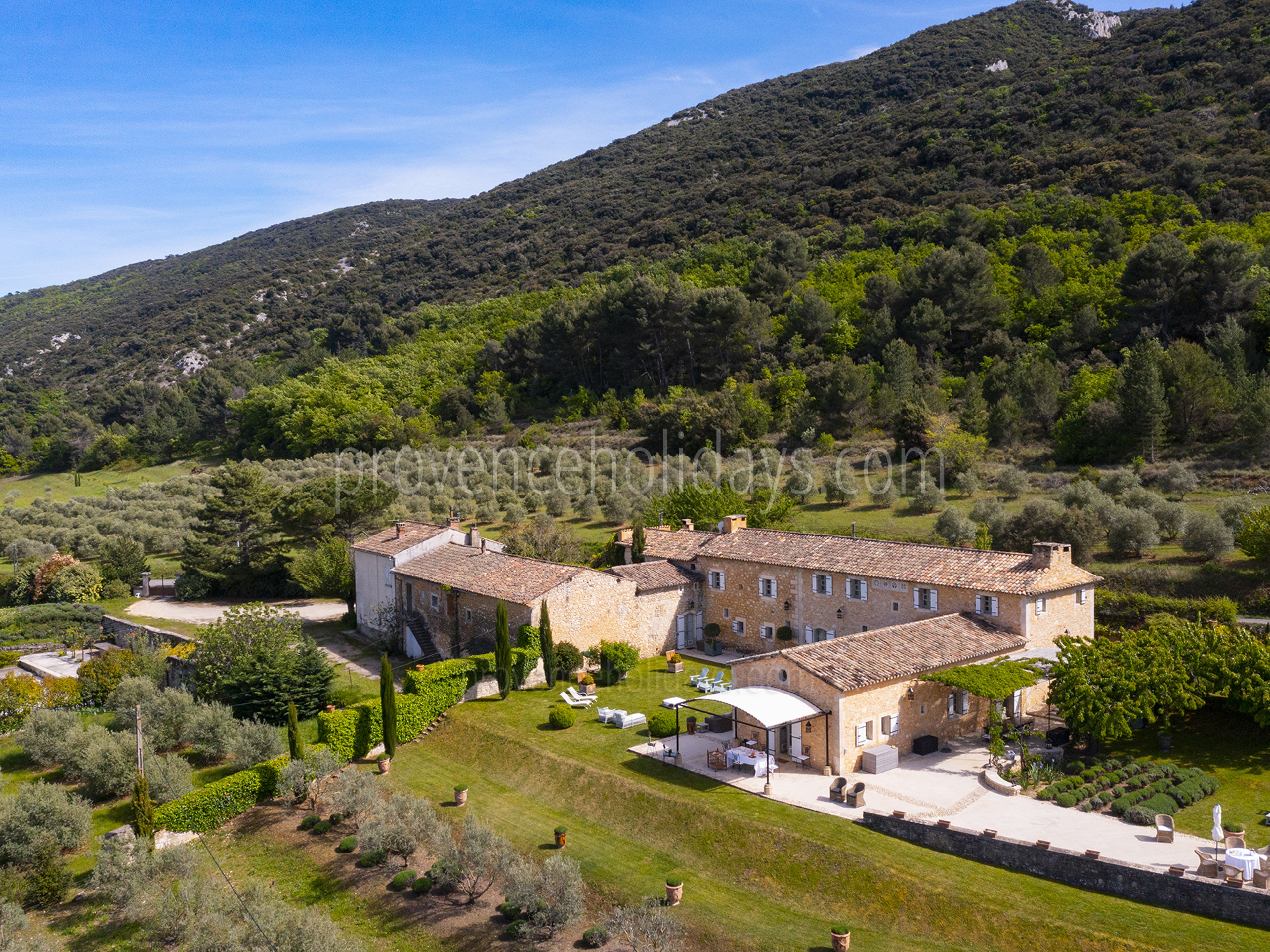 1 - Mas Trigaud: Villa: Exterior