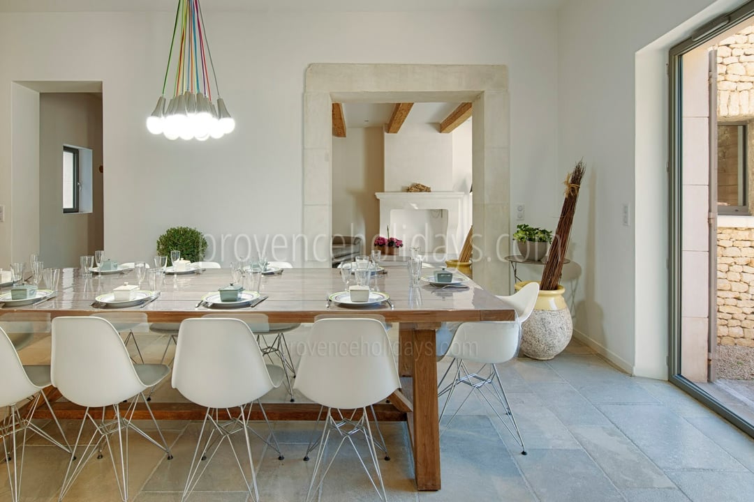 27 - Le Mas de la Pinède: Villa: Interior