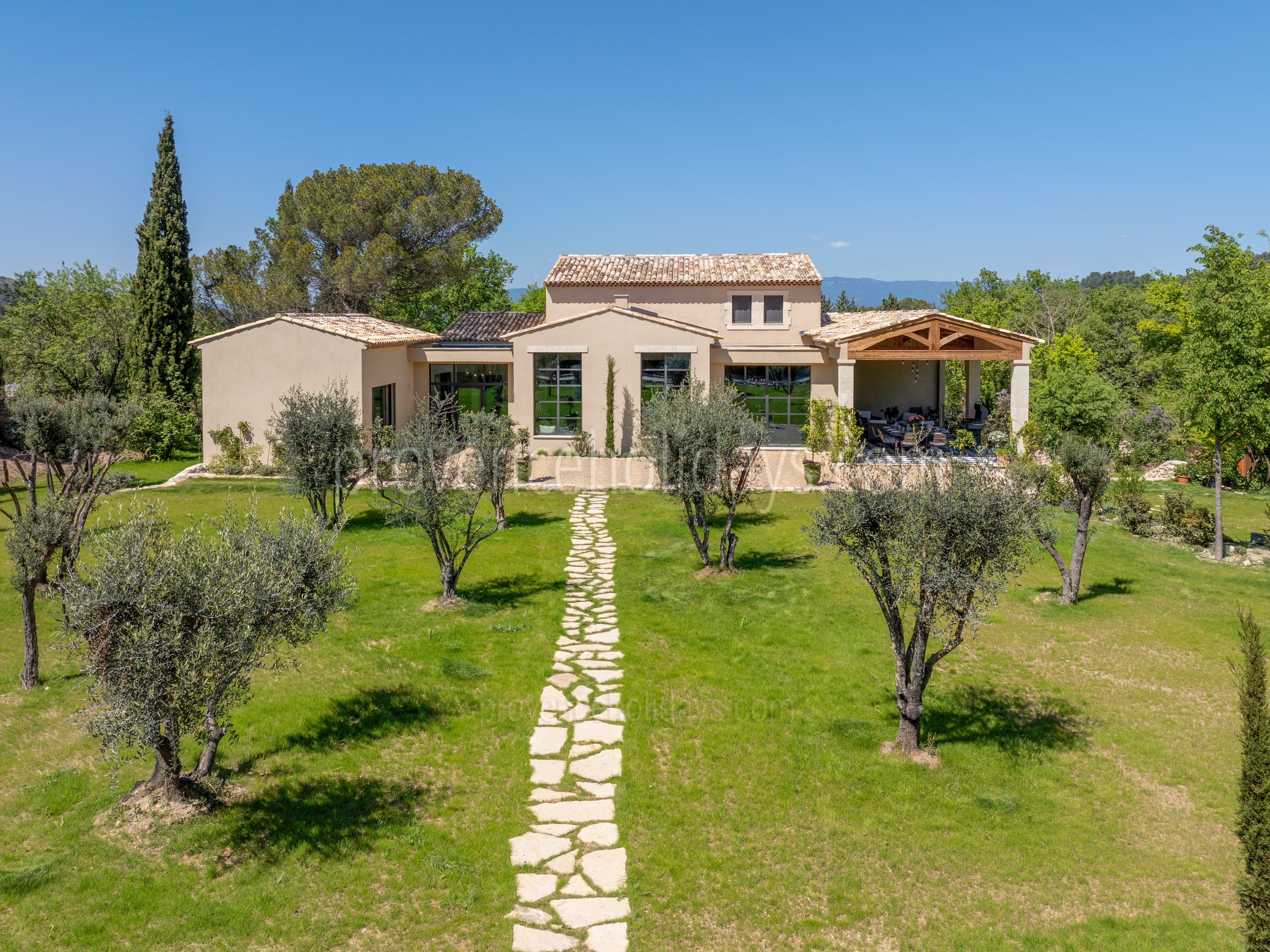 9 - Domaine des Arts: Villa: Exterior