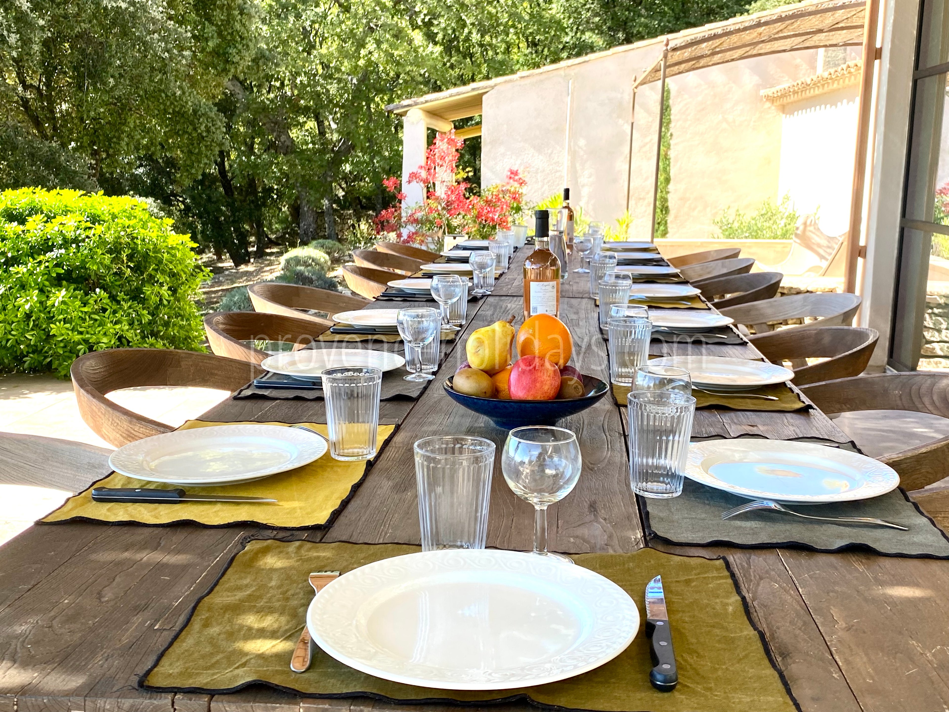 12 - Mas des Collines du Luberon: Villa: Exterior