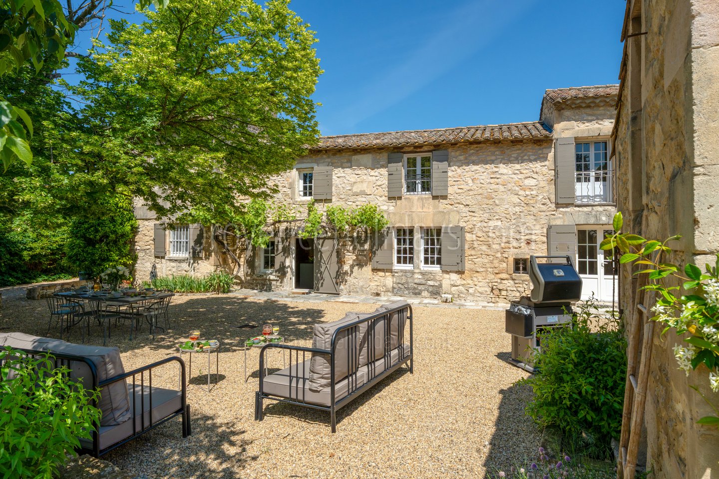 7 - Maison du Grès: Villa: Exterior