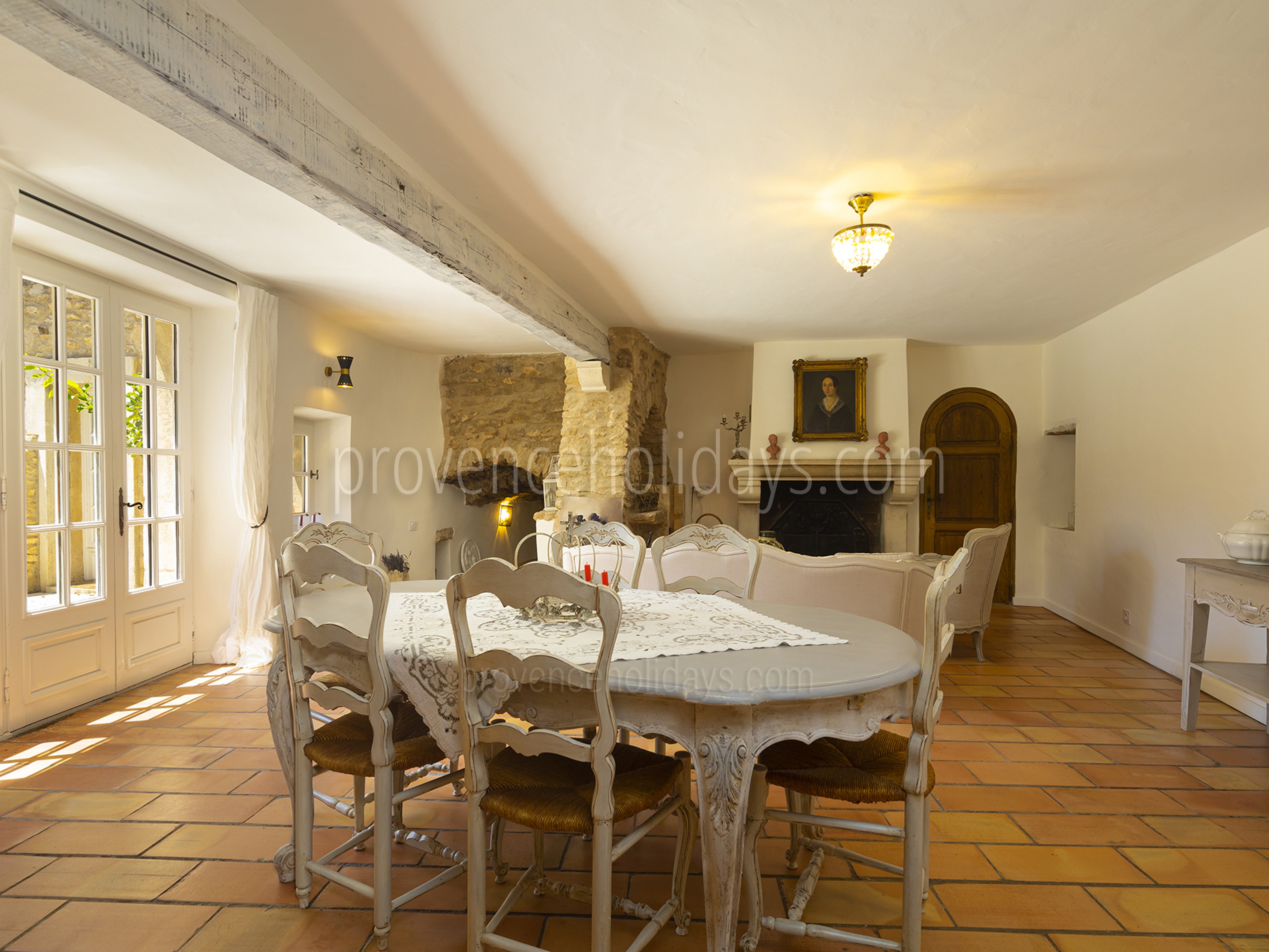 23 - Une Maison en Campagne: Villa: Interior