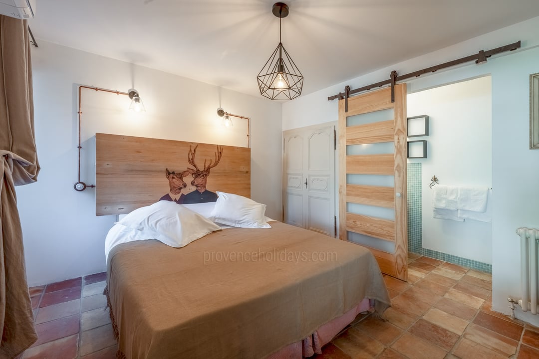 45 - Mas Lou Miradou: Villa: Bedroom