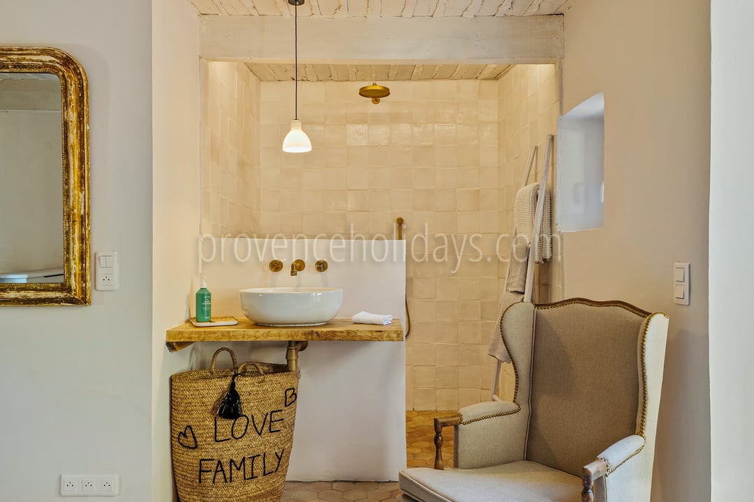 38 - Domaine des Pierres: Villa: Bathroom 1