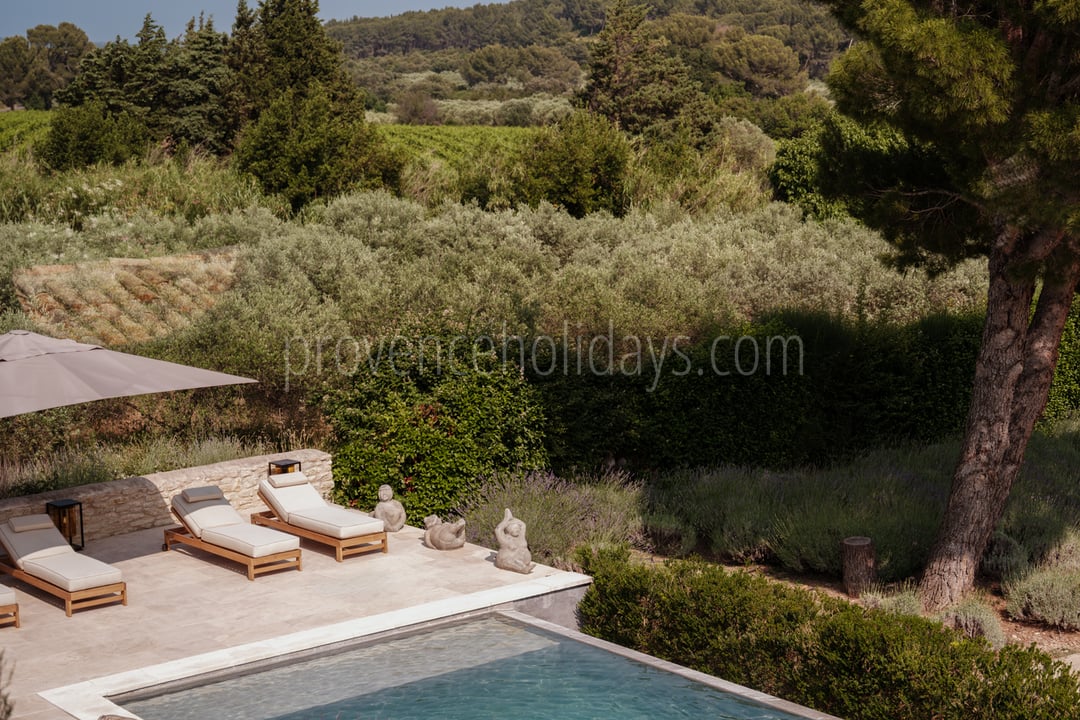 32 - La Bastide de Maussane: Villa: Pool