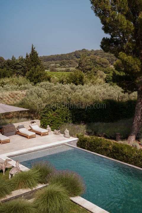 32 - La Bastide de Maussane: Villa: Pool
