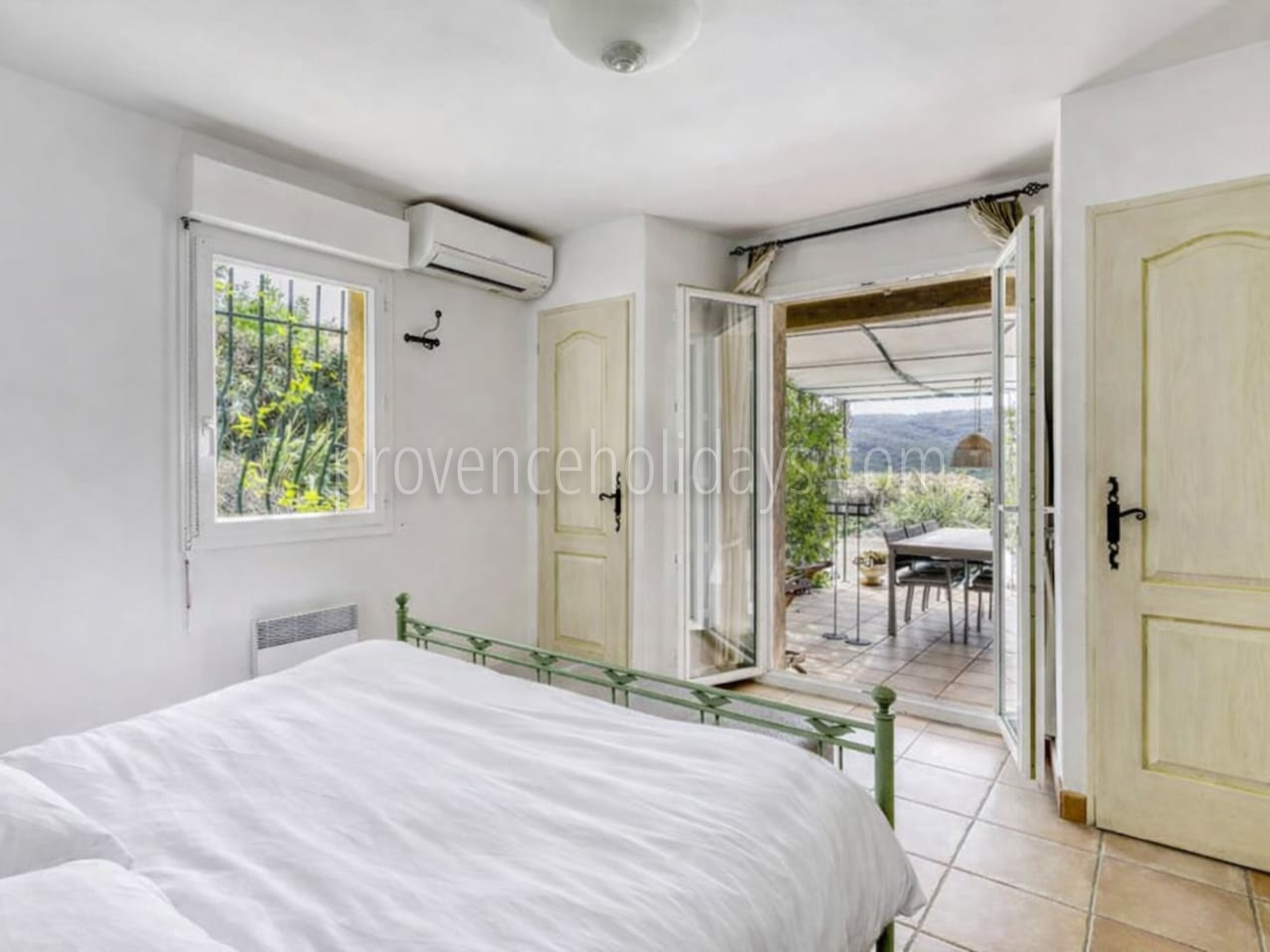 5 - Villa Calypso: Villa: Bedroom