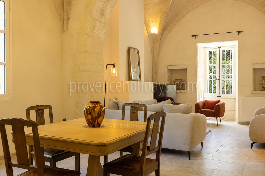 37 - Maison de la Chapelle: Villa: Interior