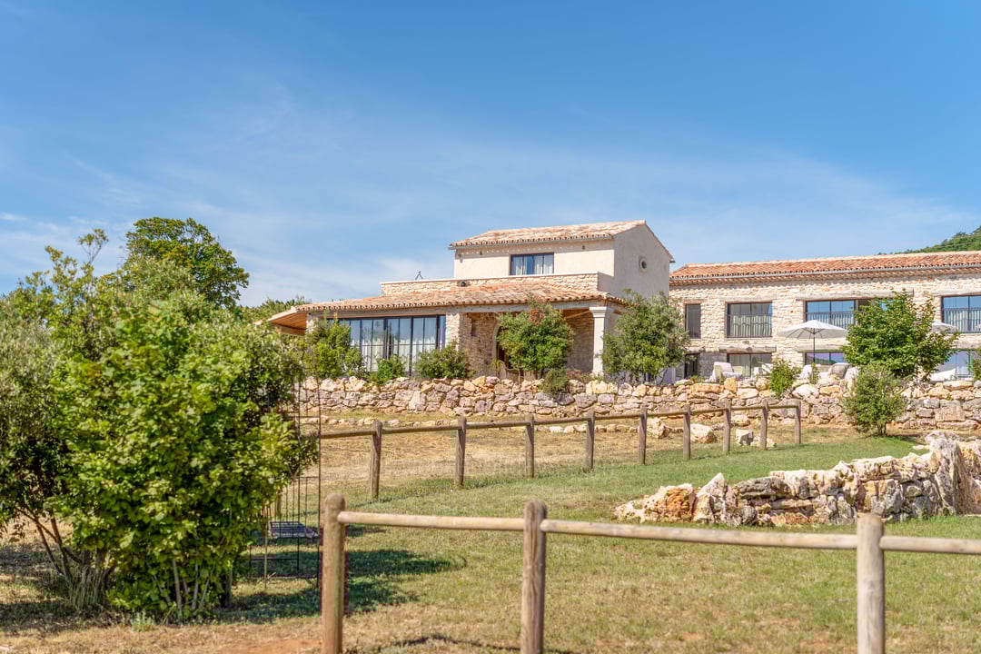 91 - Domaine Château du Bois: Villa: Exterior
