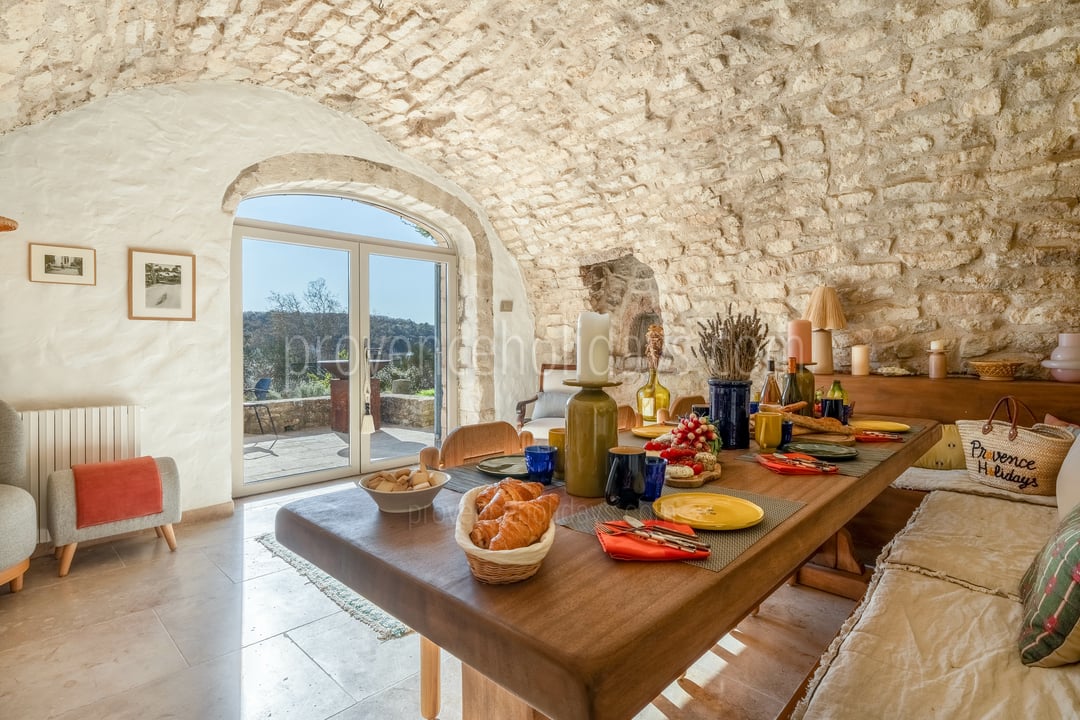 8 - Le Havre Provençal: Villa: Interior