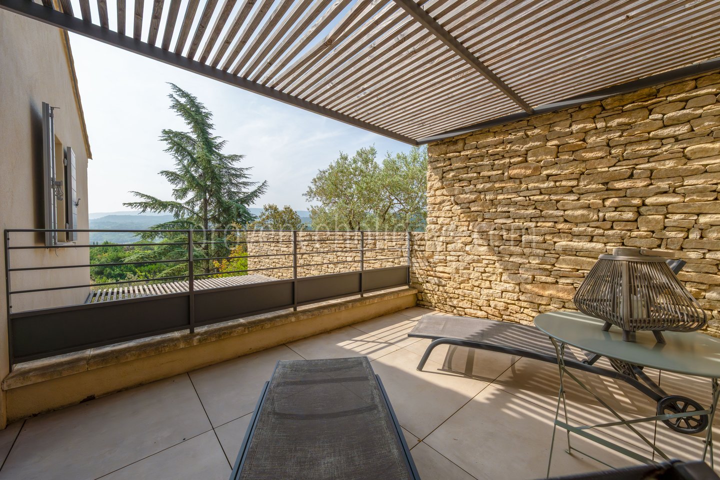 24 - Le Belvédère Provençal: Villa: Exterior