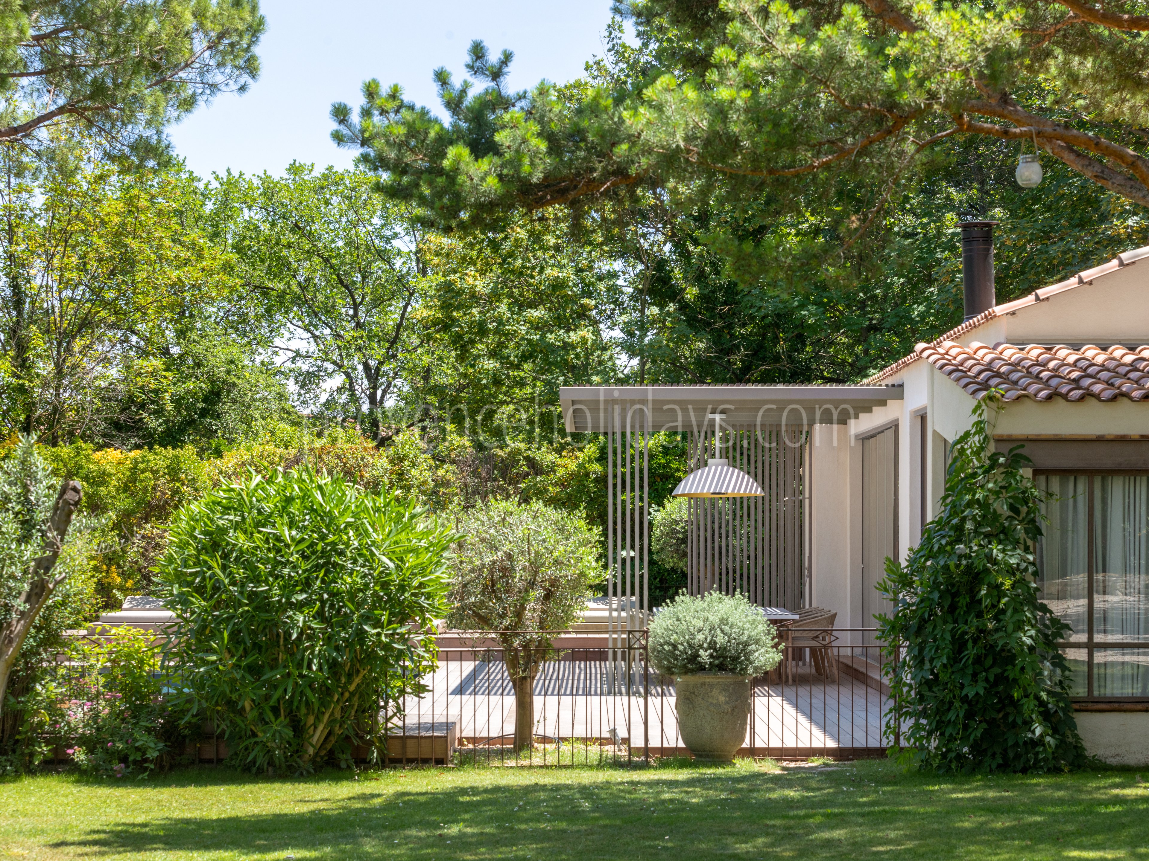 7 - Domaine Aurea: Villa: Exterior