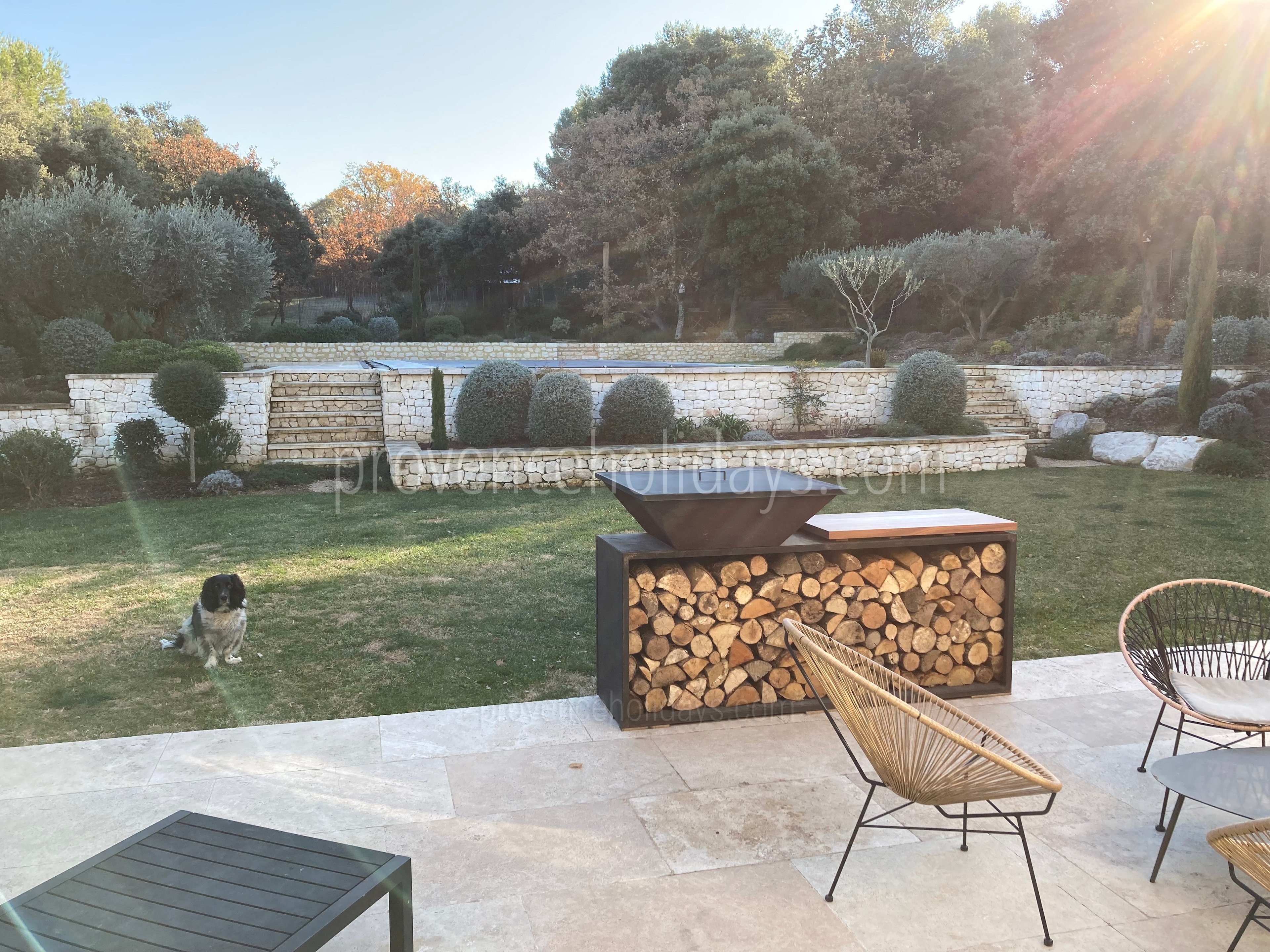 12 - Le Mas Provençal: Villa: Exterior
