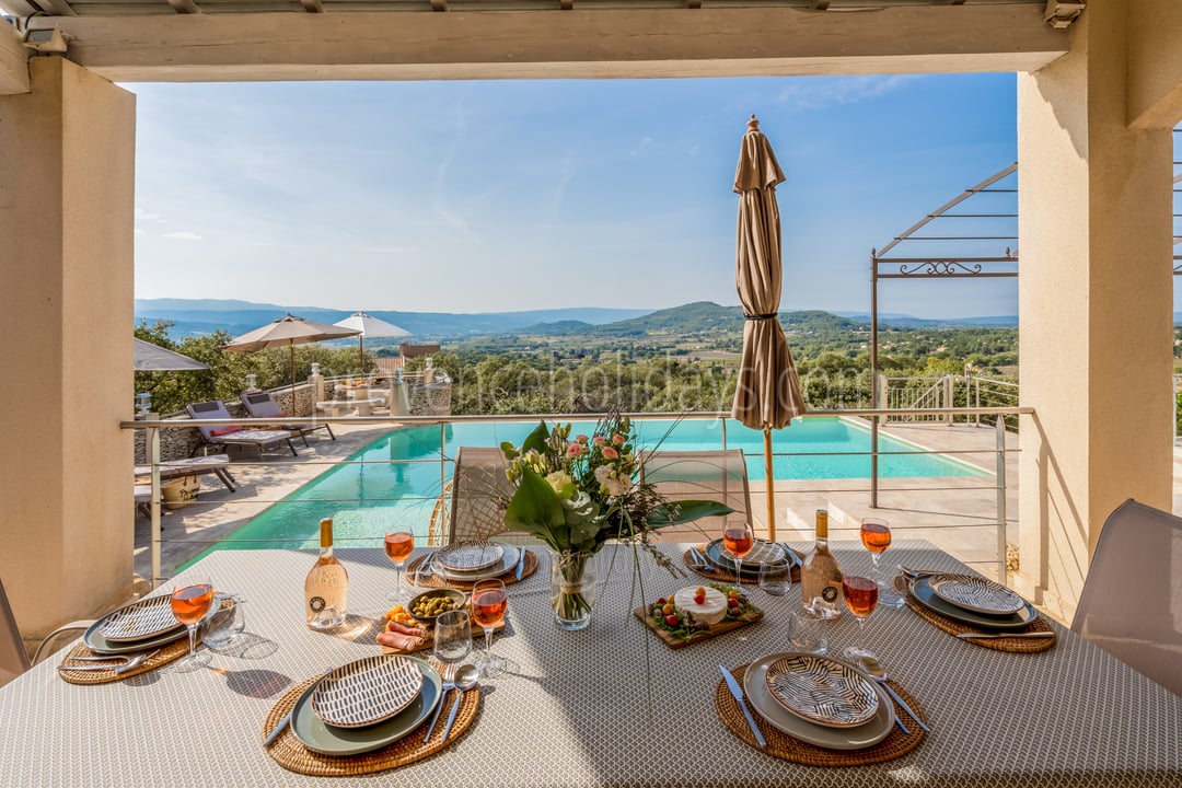 4 - Villa Saturnin: Villa: Exterior