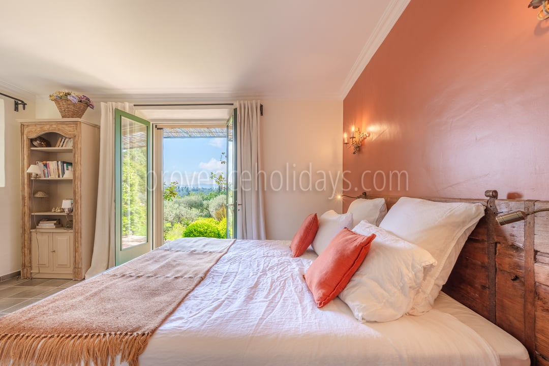 27 - Mas Léa: Villa: Bedroom