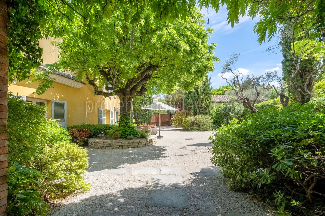 3 - Le Mas René: Villa: Exterior