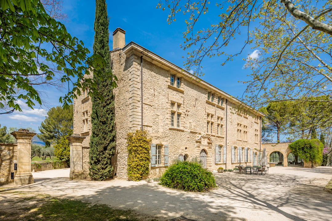 17 - Domaine de Luberon: Villa: Exterior