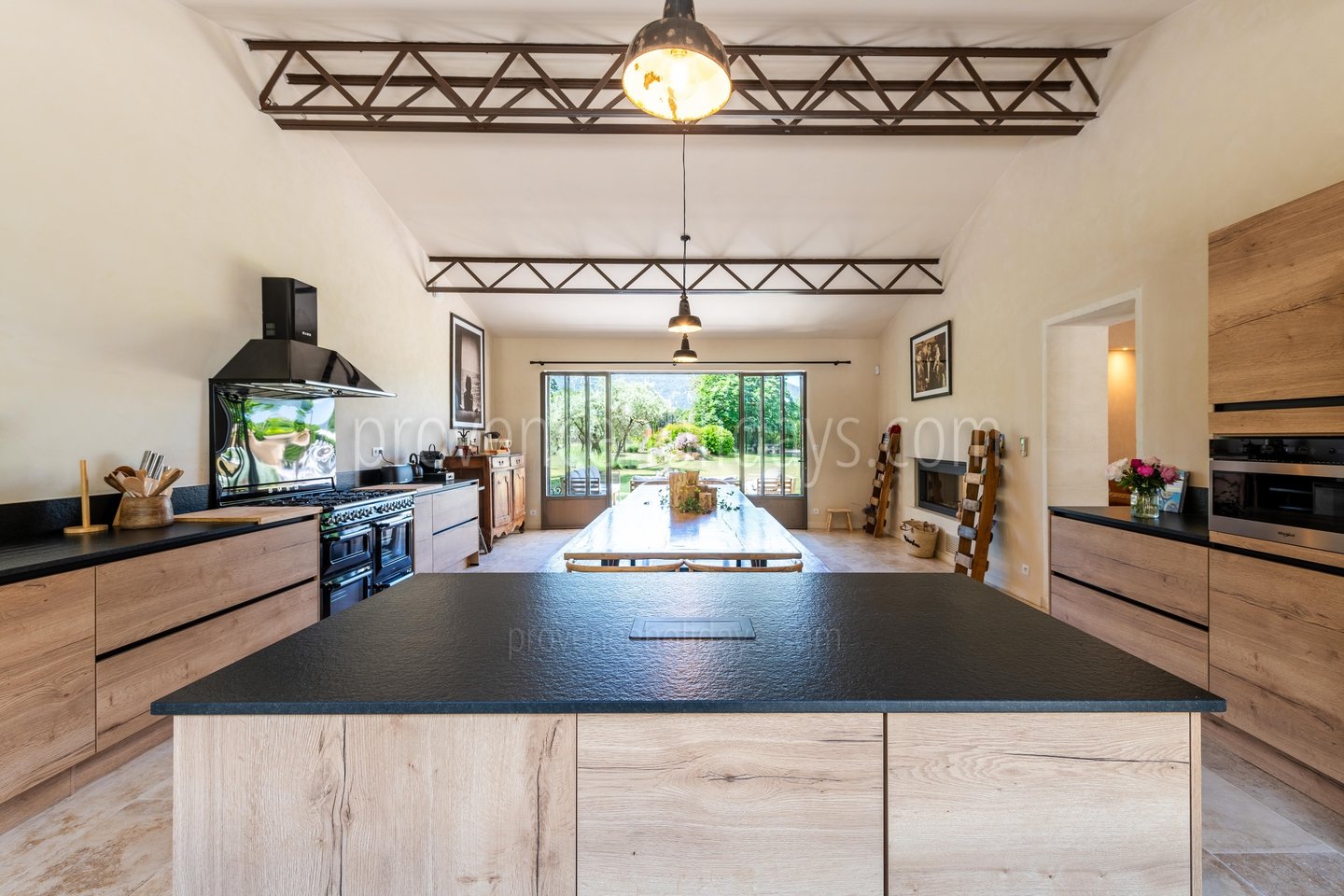 48 - Bastide Gergouven: Villa: Interior