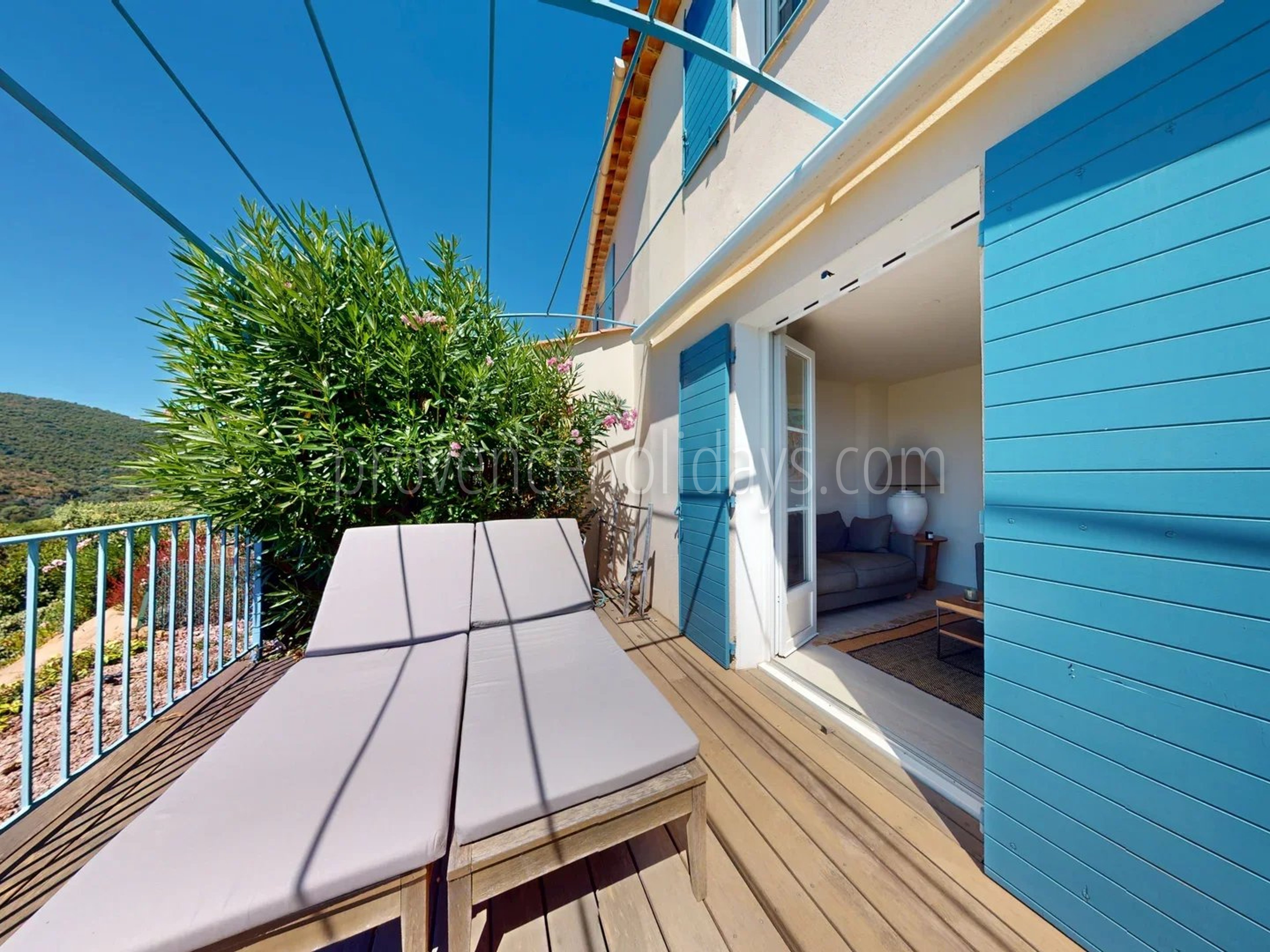 12 - Traditionelle Villa in Cavalaire-sur-Mer: Villa: Exterior
