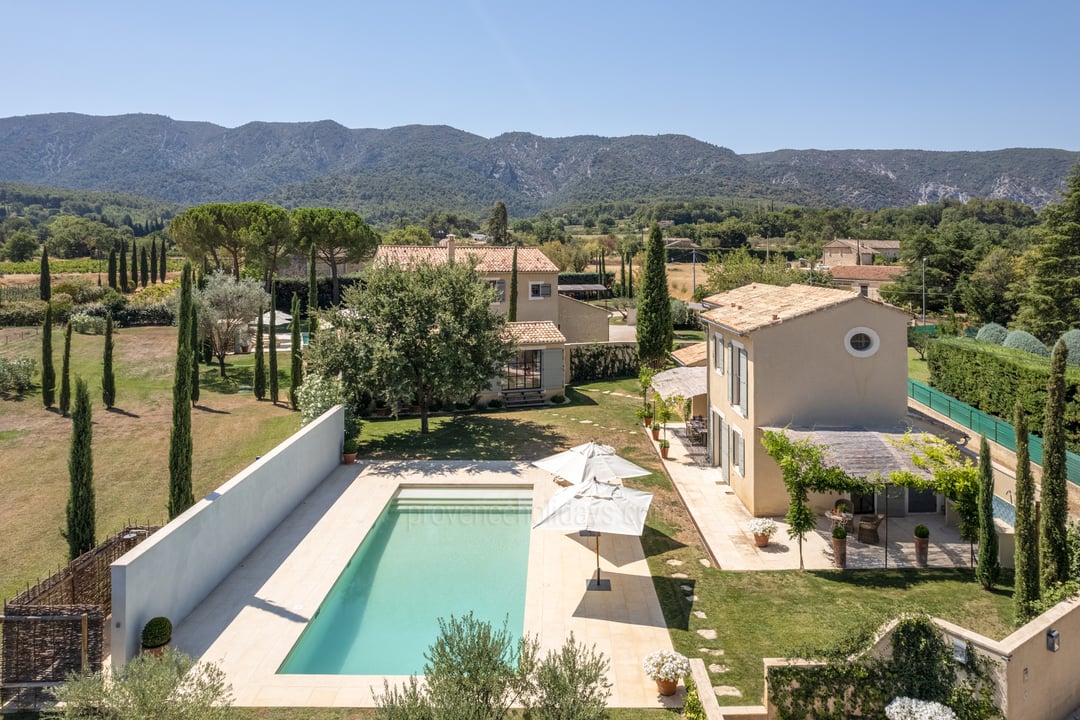 13 - Mas des Vignobles: Villa: Pool