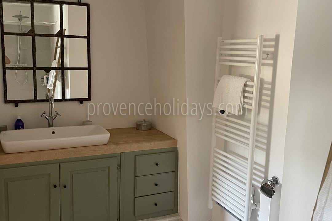 63 - Le Refuge du Soleil: Villa: Bathroom 1