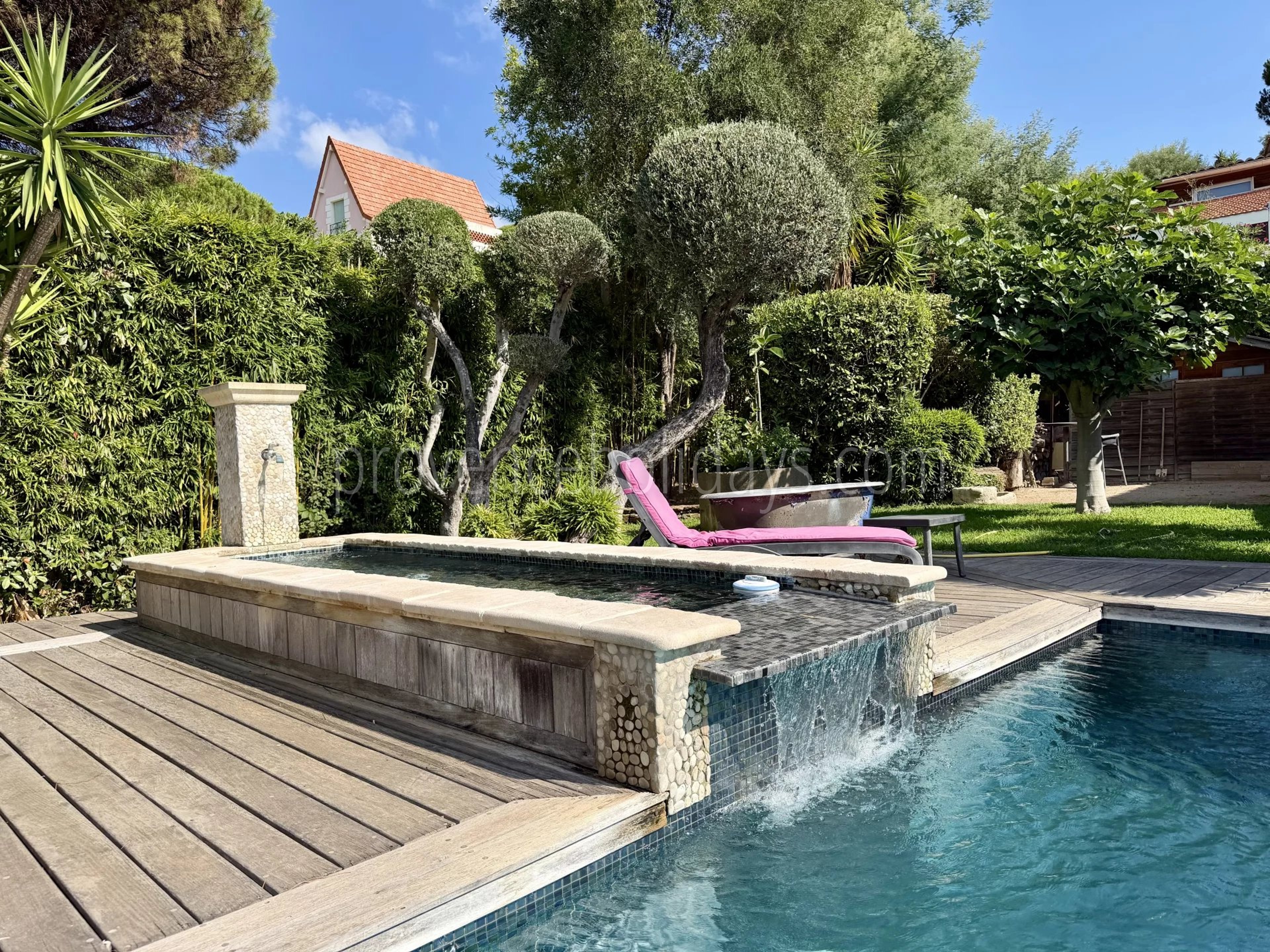 17 - Provençaalse villa in Cavalaire-sur-Mer: Villa: Pool