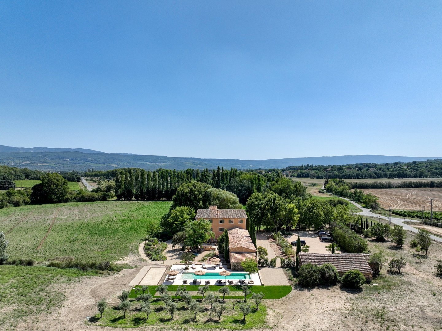 117 - Le Mas de Prestige: Villa: Exterior