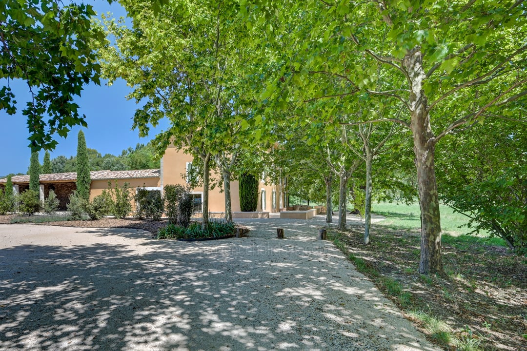 108 - Le Mas de Prestige: Villa: Exterior