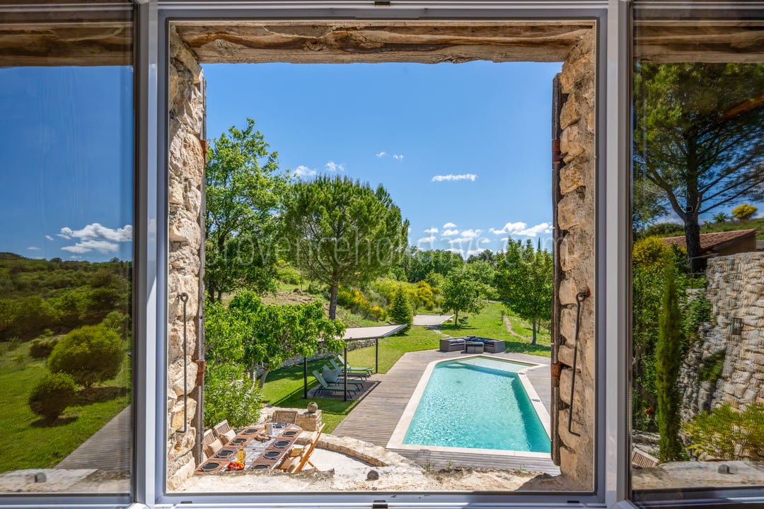 29 - Mas des Brumes: Villa: Exterior