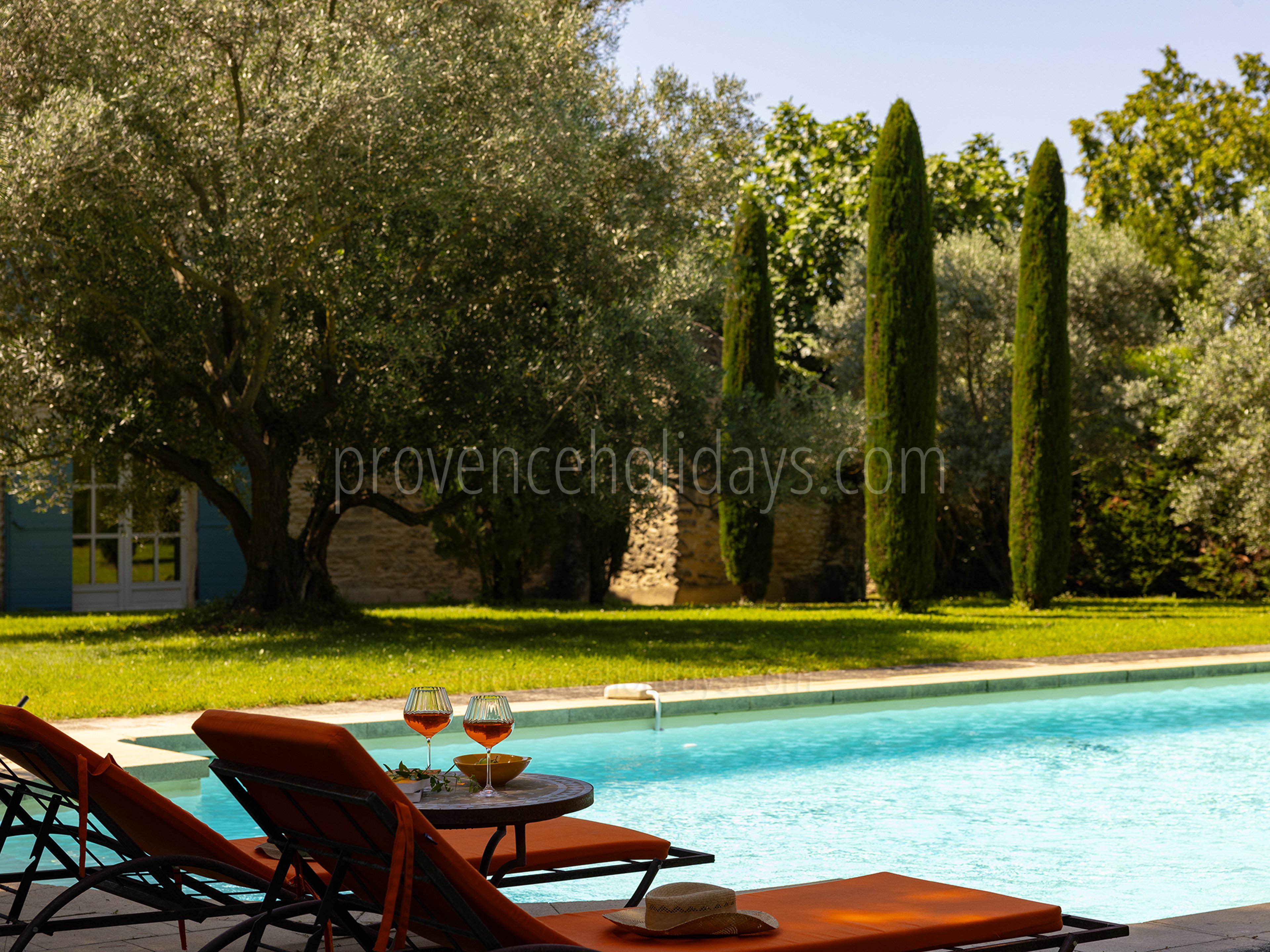 2 - Pine Lodge: Villa: Pool