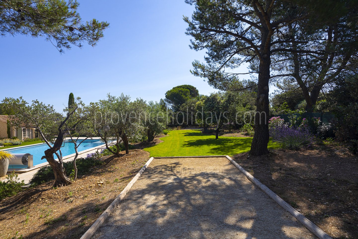 6 - Le Mas de la Cabro: Villa: Exterior