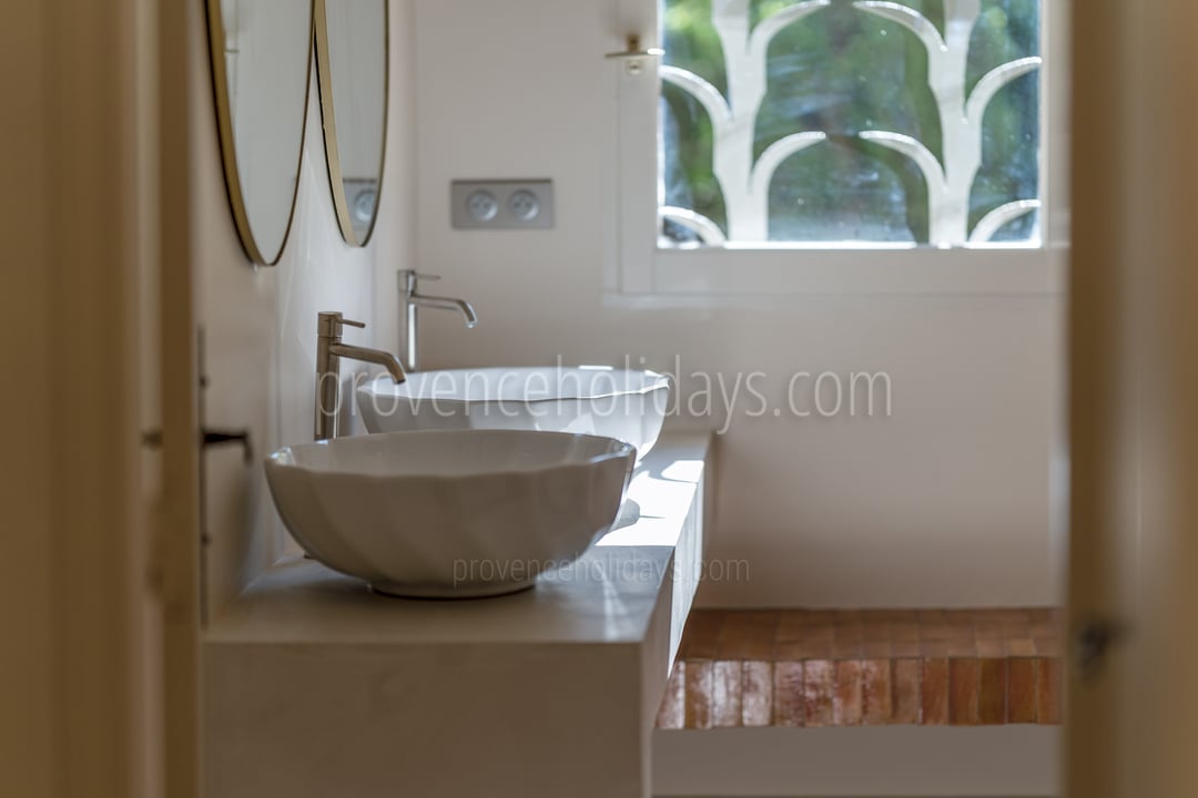 29 - Mas Paolina: Villa: Bathroom