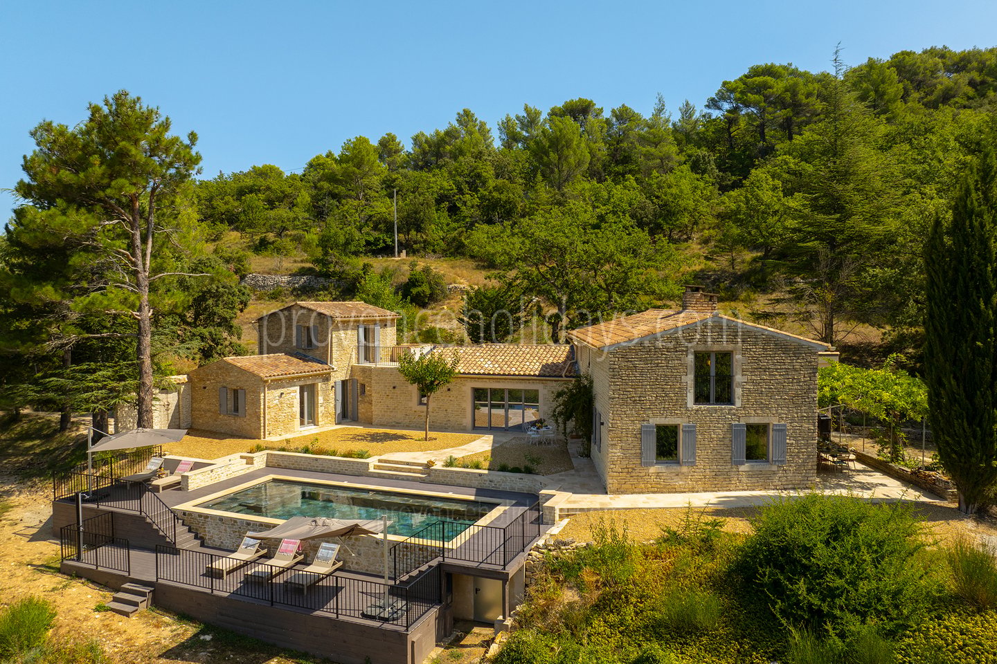 3 - Mas de Giulia: Villa: Exterior