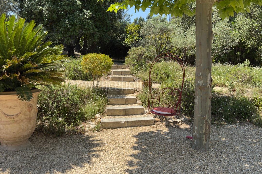 81 - Le Mas de la Cabro: Villa: Exterior