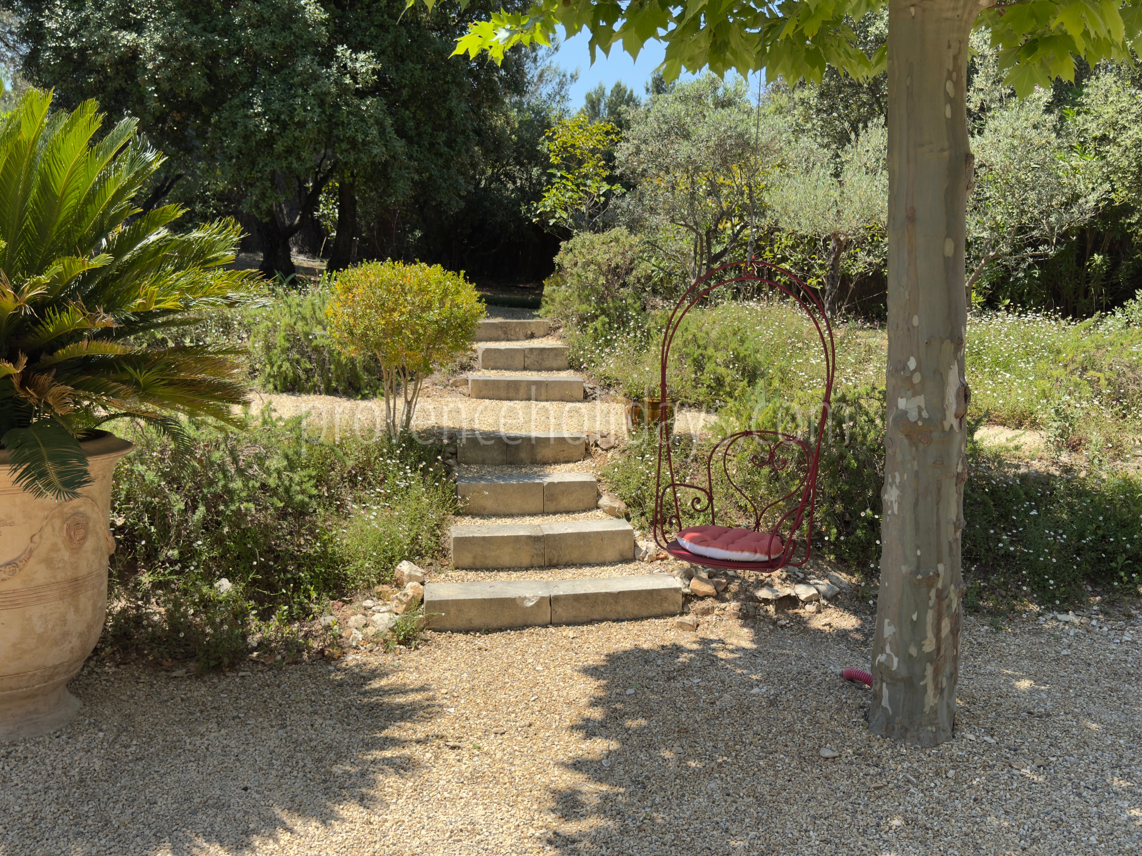 81 - Le Mas de la Cabro: Villa: Exterior