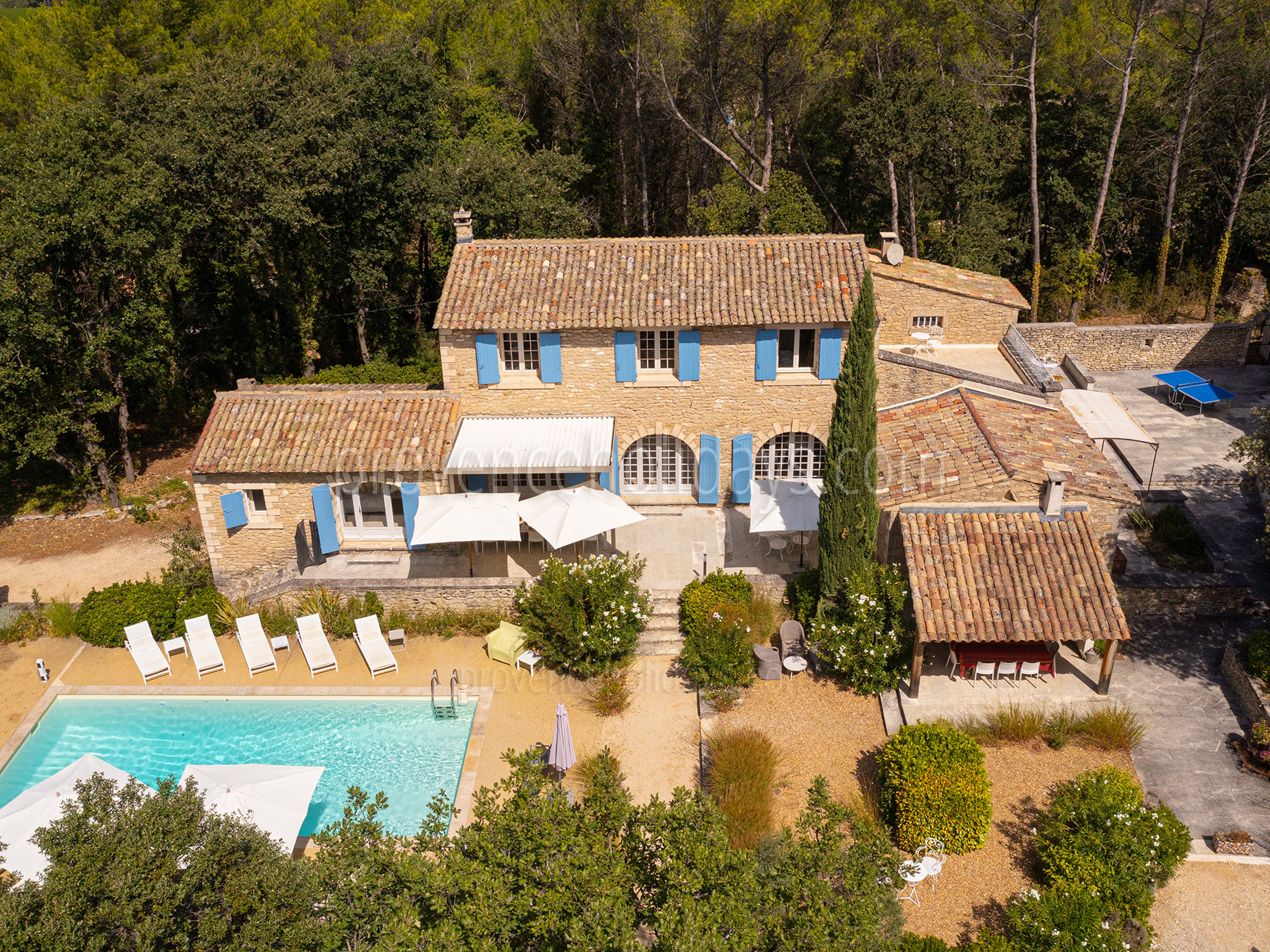 4 - Mas Heyrauds: Villa: Exterior