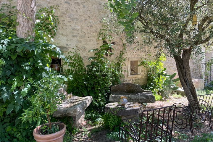 37 - La Bâtisse de L\'Isle: Villa: Exterior