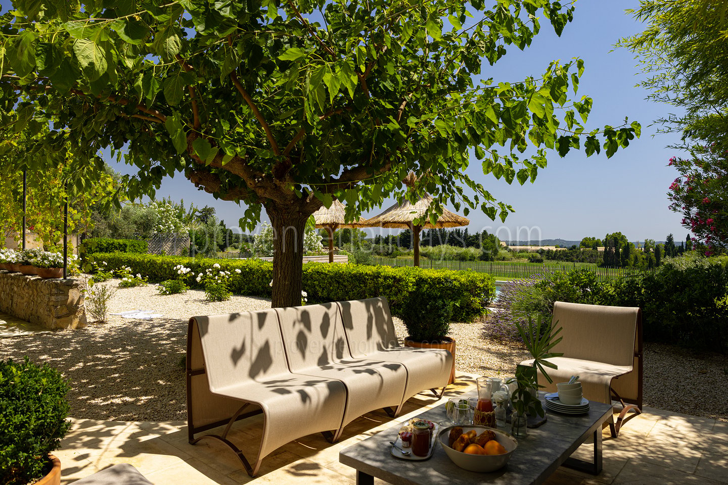 48 - Le Mas des Lauriers: Villa: Exterior