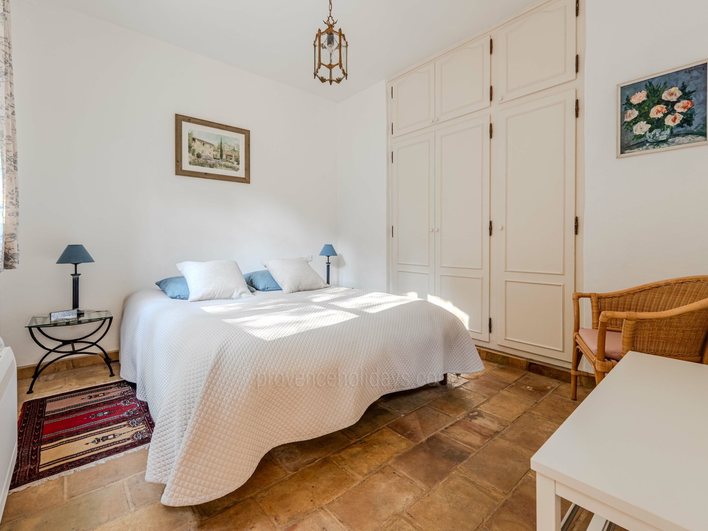 4 - Bastide des Cyprès: Villa: Bedroom