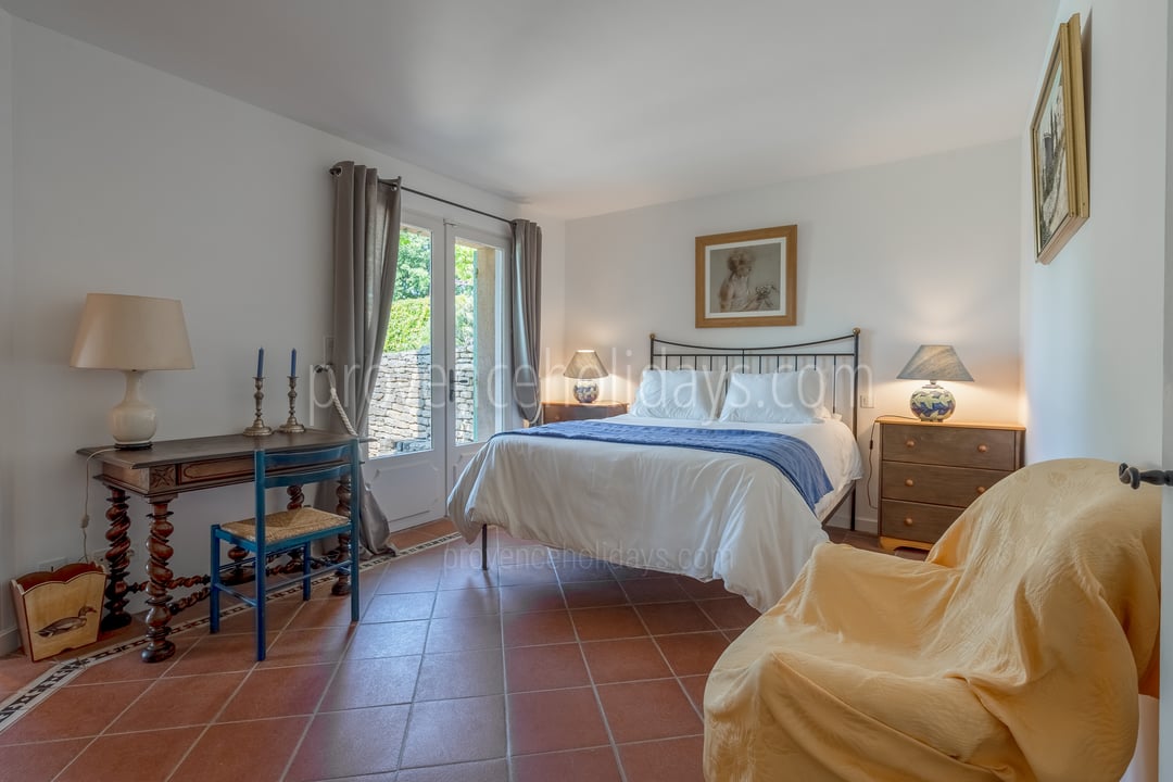 20 - Villa Goult: Villa: Bedroom