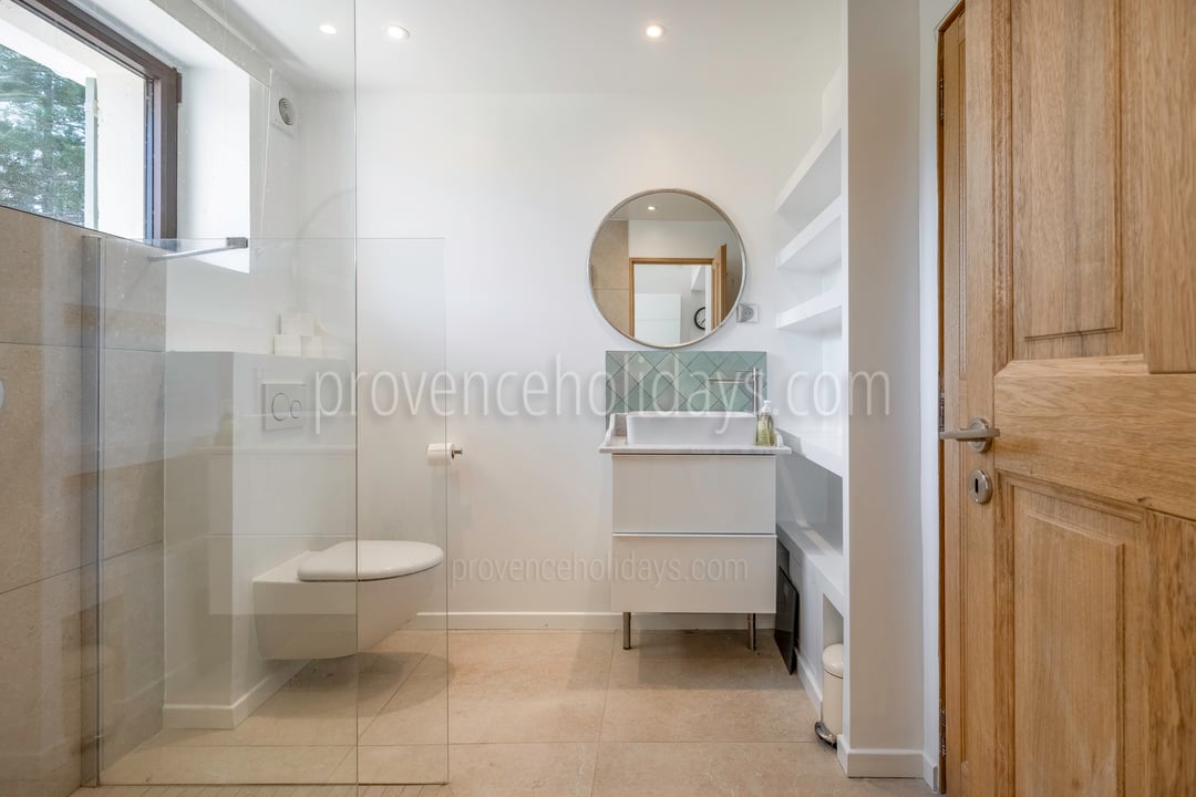 31 - La Villa aux lavandes: Villa: Bathroom 5